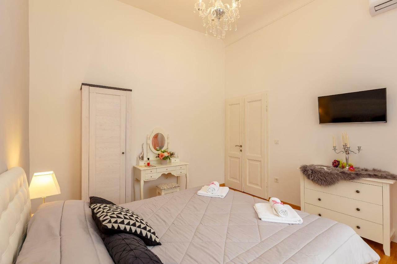 Apartment Kamino Old Town *